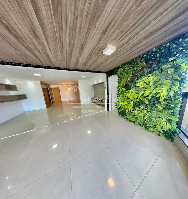 Foto 1 de Apartamento com 3 Quartos à venda, 150m² em Gruta de Lourdes, Maceió