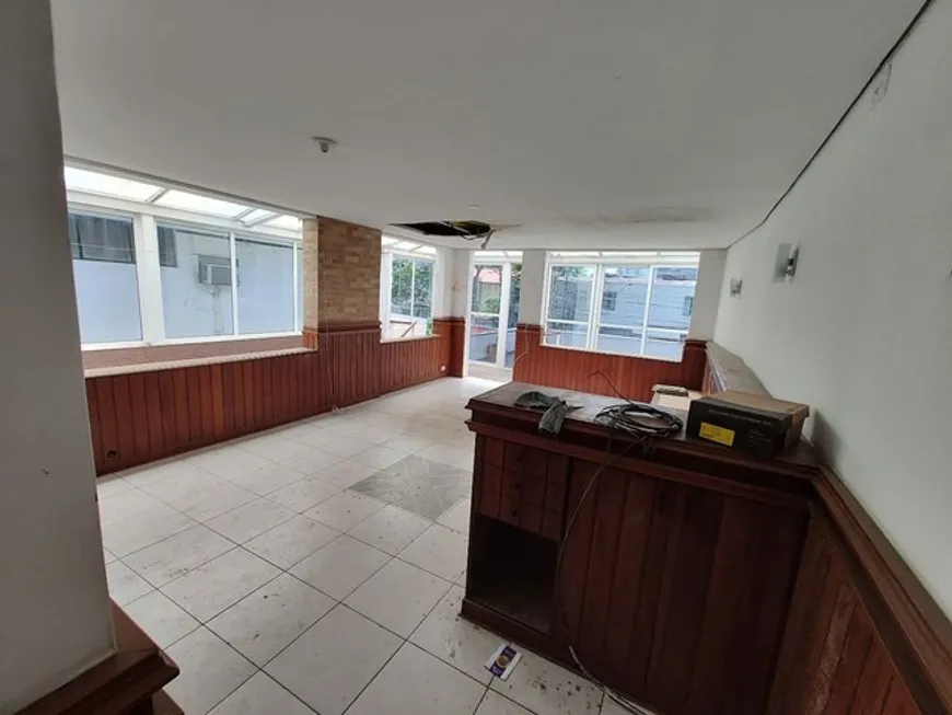 Foto 1 de Casa com 3 Quartos à venda, 231m² em Chácara Santo Antônio, São Paulo