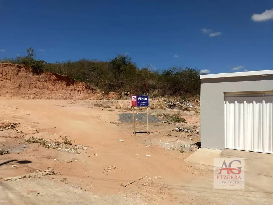 Foto 1 de Lote/Terreno à venda, 300m² em Muriti, Crato