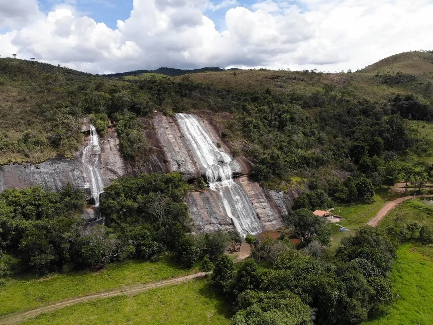 Foto 1 de Fazenda/Sítio à venda, 854000m² em Zona Rural, São José dos Campos