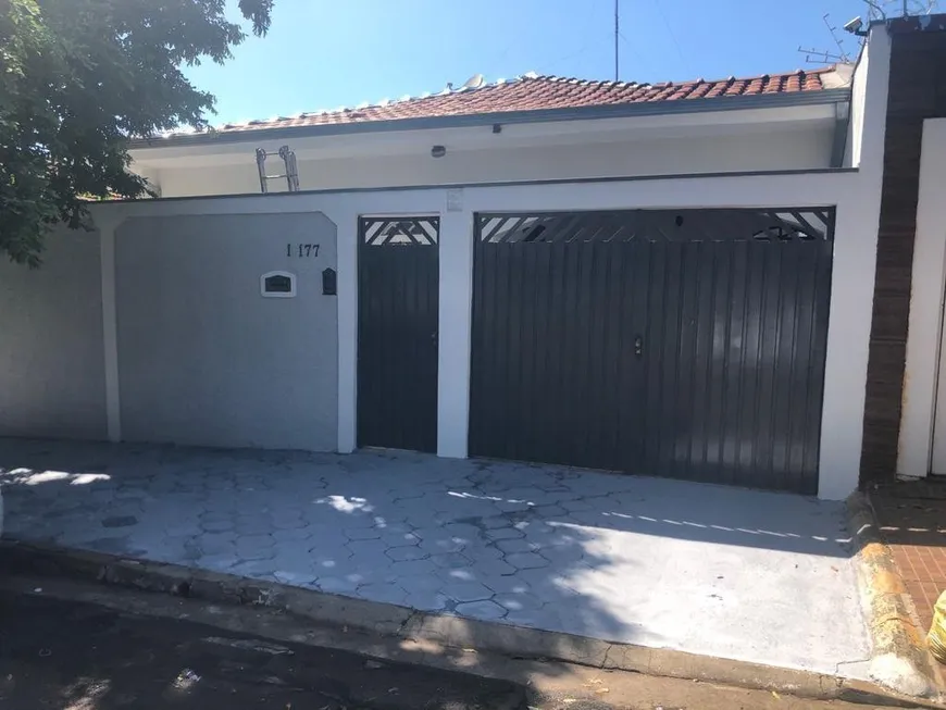 Foto 1 de Casa com 3 Quartos à venda, 140m² em Núcleo Residencial Presidente Geisel, Bauru