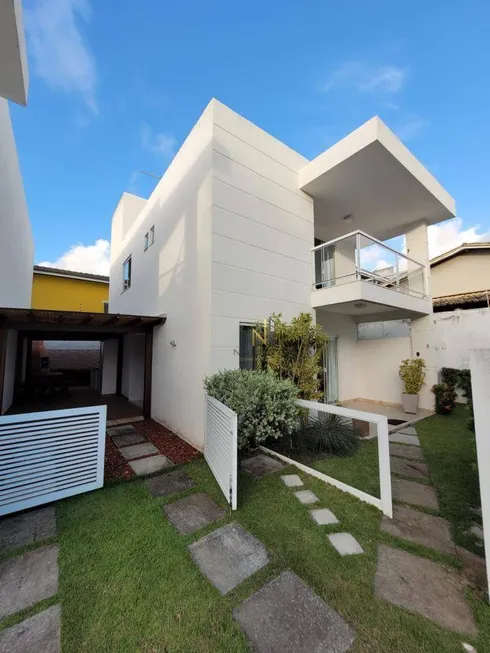 Foto 1 de Casa com 4 Quartos à venda, 151m² em Miragem, Lauro de Freitas