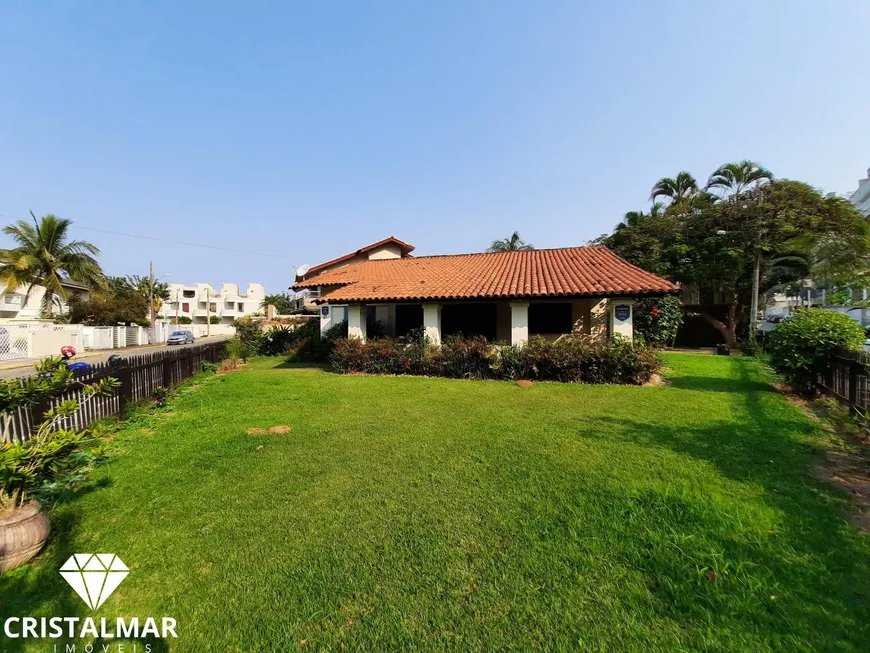 Foto 1 de Casa com 3 Quartos à venda, 150m² em Bombas, Bombinhas