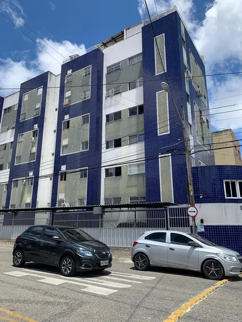 Foto 1 de Apartamento com 3 Quartos à venda, 66m² em Fátima, Fortaleza