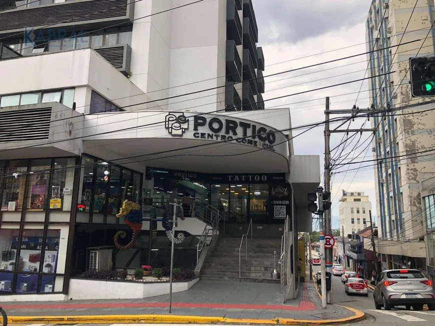 Foto 1 de Sala Comercial para alugar, 47m² em Centro, Florianópolis