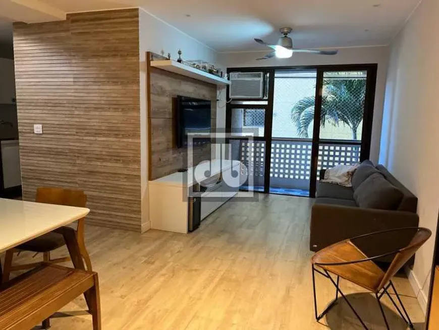 Foto 1 de Apartamento com 2 Quartos à venda, 93m² em Lagoa, Rio de Janeiro