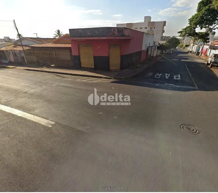 Foto 1 de Lote/Terreno à venda, 360m² em Santa Mônica, Uberlândia