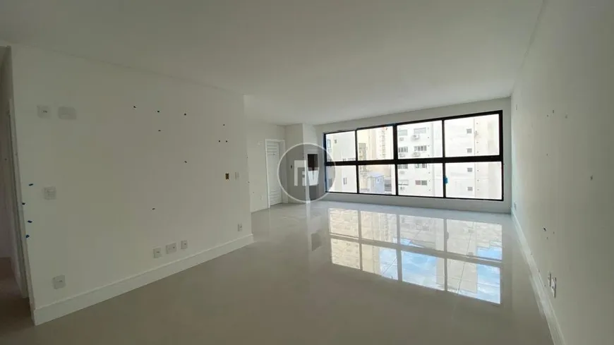 Foto 1 de Apartamento com 3 Quartos à venda, 117m² em Barra Sul, Balneário Camboriú