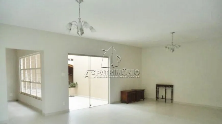 Foto 1 de Casa com 3 Quartos à venda, 342m² em Jardim Parada do Alto, Sorocaba