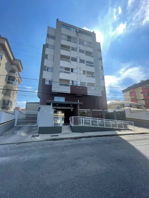 Foto 1 de Apartamento com 2 Quartos à venda, 67m² em Santo Antônio, Joinville