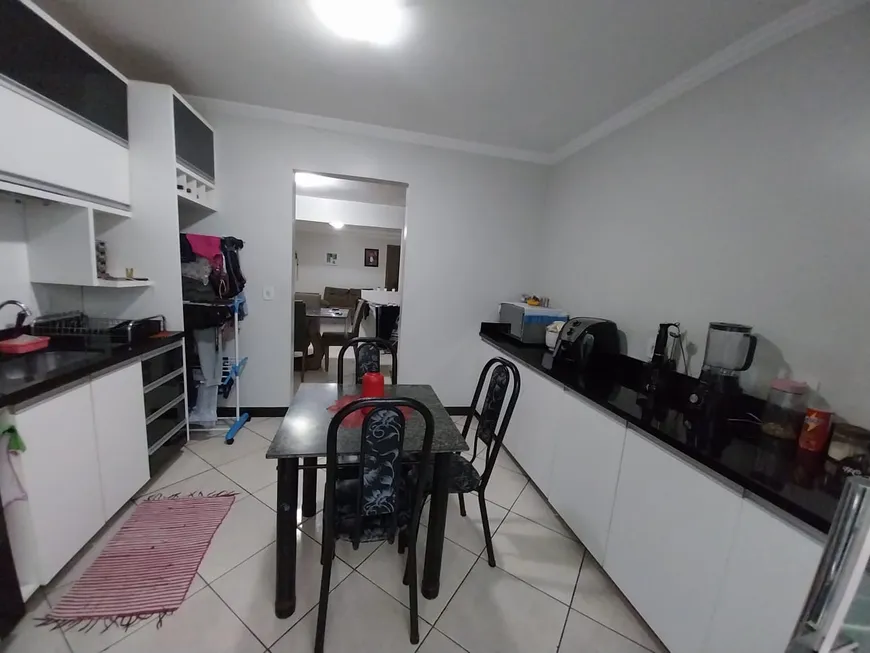 Foto 1 de Sobrado com 3 Quartos à venda, 150m² em Recanto das Emas, Brasília