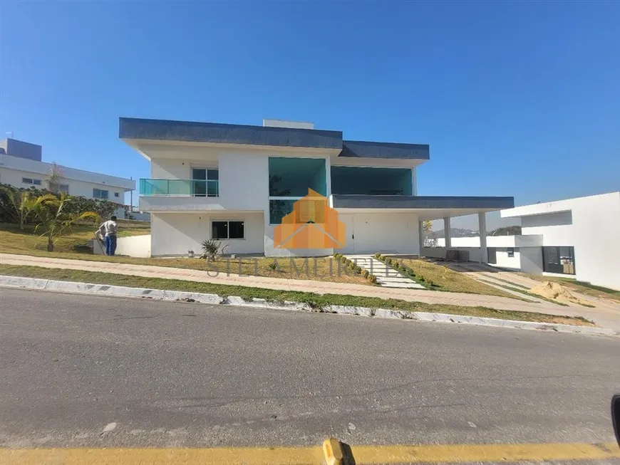 Foto 1 de Casa de Condomínio com 5 Quartos à venda, 670m² em Teixeirinha, Betim