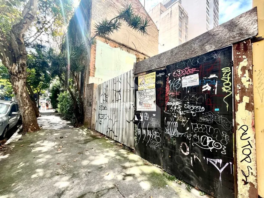 Foto 1 de Lote/Terreno à venda, 256m² em Higienópolis, São Paulo