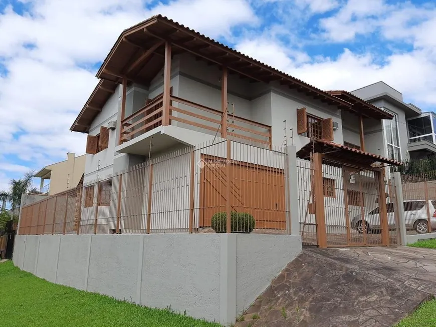 Foto 1 de Casa com 4 Quartos à venda, 323m² em Canudos, Novo Hamburgo