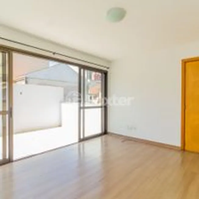 Foto 1 de Apartamento com 2 Quartos à venda, 69m² em Rio Branco, Porto Alegre