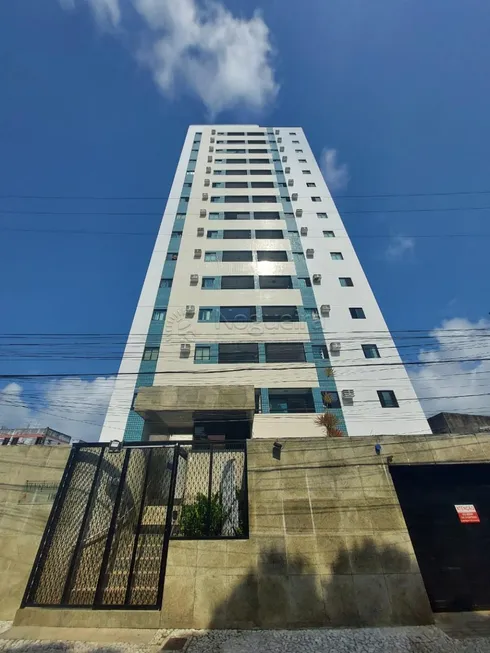 Foto 1 de Apartamento com 3 Quartos à venda, 68m² em Boa Viagem, Recife