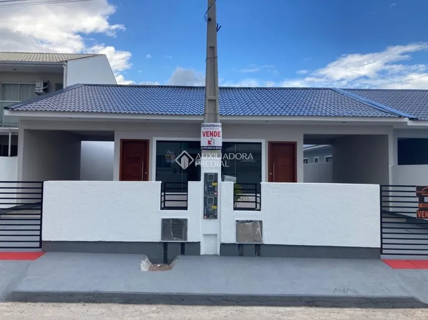 Foto 1 de Casa com 3 Quartos à venda, 92m² em Forquilhas, São José