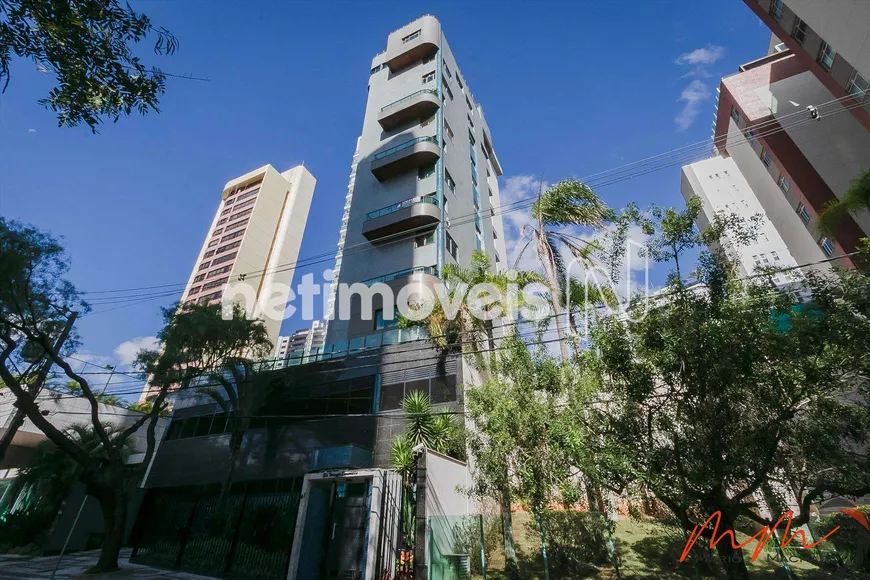 Foto 1 de Apartamento com 4 Quartos à venda, 226m² em Belvedere, Belo Horizonte