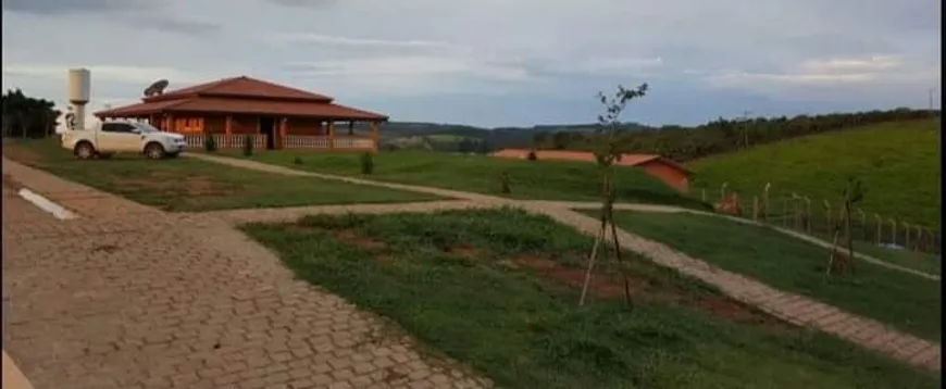 Foto 1 de Fazenda/Sítio com 3 Quartos à venda, 532400m² em Zona Rural, Pedreira