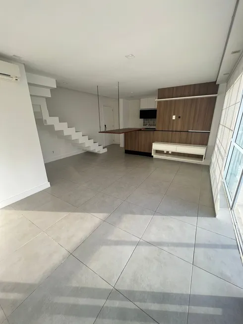 Foto 1 de Apartamento com 1 Quarto para alugar, 90m² em Vila Gertrudes, São Paulo