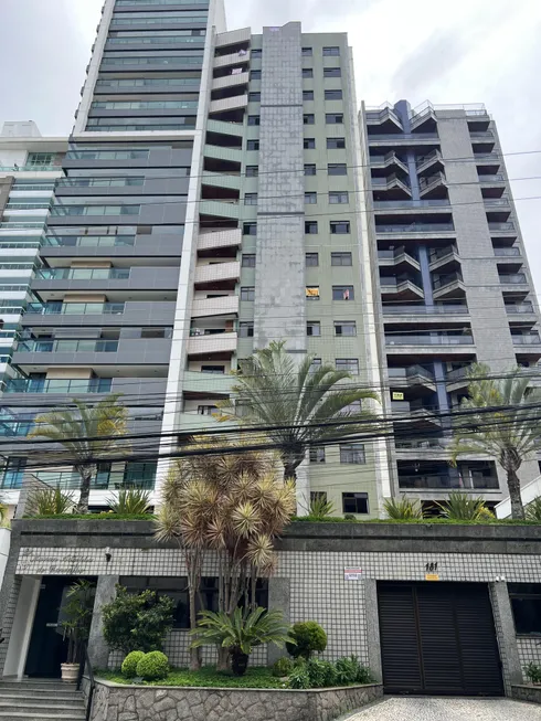 Foto 1 de Apartamento com 3 Quartos à venda, 136m² em Centro, Juiz de Fora