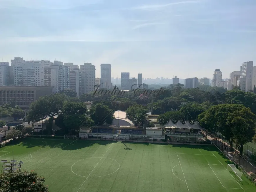 Foto 1 de Apartamento com 4 Quartos à venda, 230m² em Jardim Europa, São Paulo