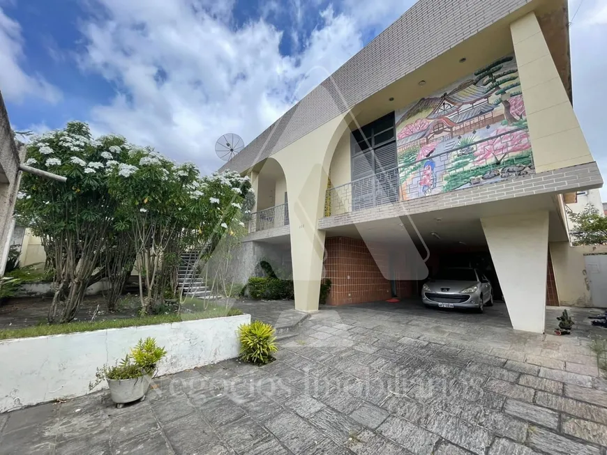 Foto 1 de Casa com 4 Quartos à venda, 682m² em Centro, Campina Grande