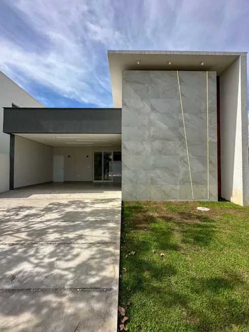 Foto 1 de Casa de Condomínio com 3 Quartos à venda, 300m² em Uruguai, Teresina