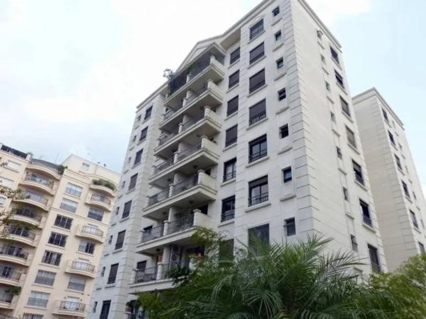 Foto 1 de Apartamento com 4 Quartos à venda, 200m² em Real Parque, São Paulo