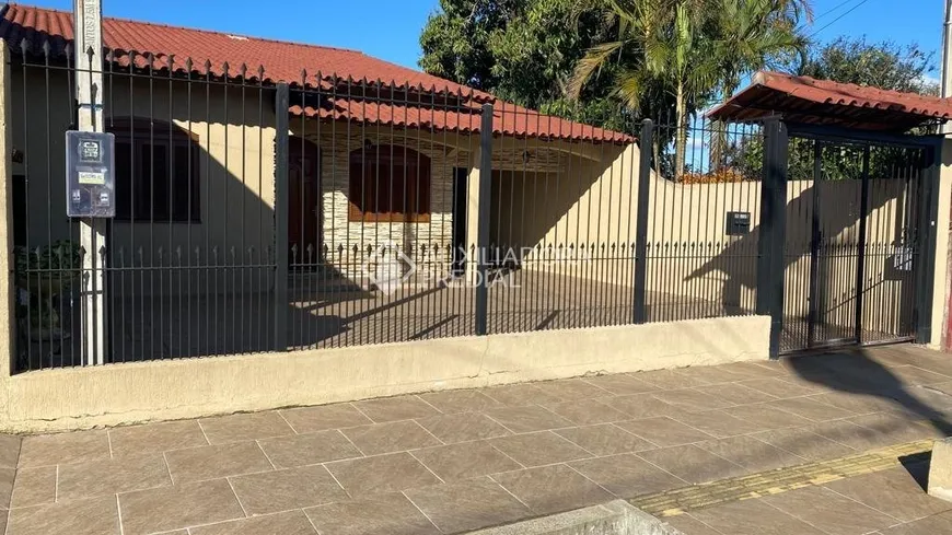 Foto 1 de Casa com 2 Quartos à venda, 180m² em Estância Velha, Canoas