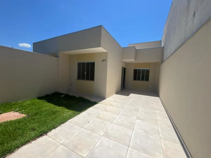 Foto 1 de Casa com 3 Quartos à venda, 62m² em Jardim Campo Belo, Maringá