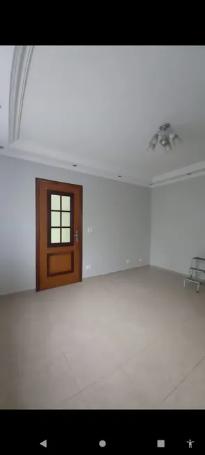 Foto 1 de Casa com 3 Quartos para alugar, 200m² em Jardim Vila Formosa, São Paulo