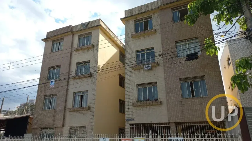 Foto 1 de Apartamento com 3 Quartos à venda, 100m² em Centro, Vespasiano