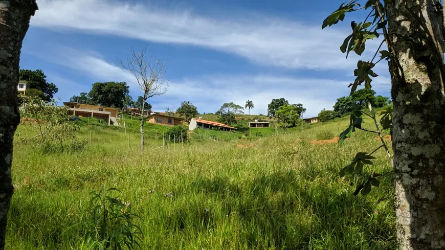 Foto 1 de Lote/Terreno à venda, 600m² em Itapeti, Mogi das Cruzes