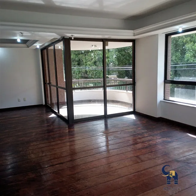 Foto 1 de Apartamento com 3 Quartos à venda, 160m² em Jardim Apipema, Salvador