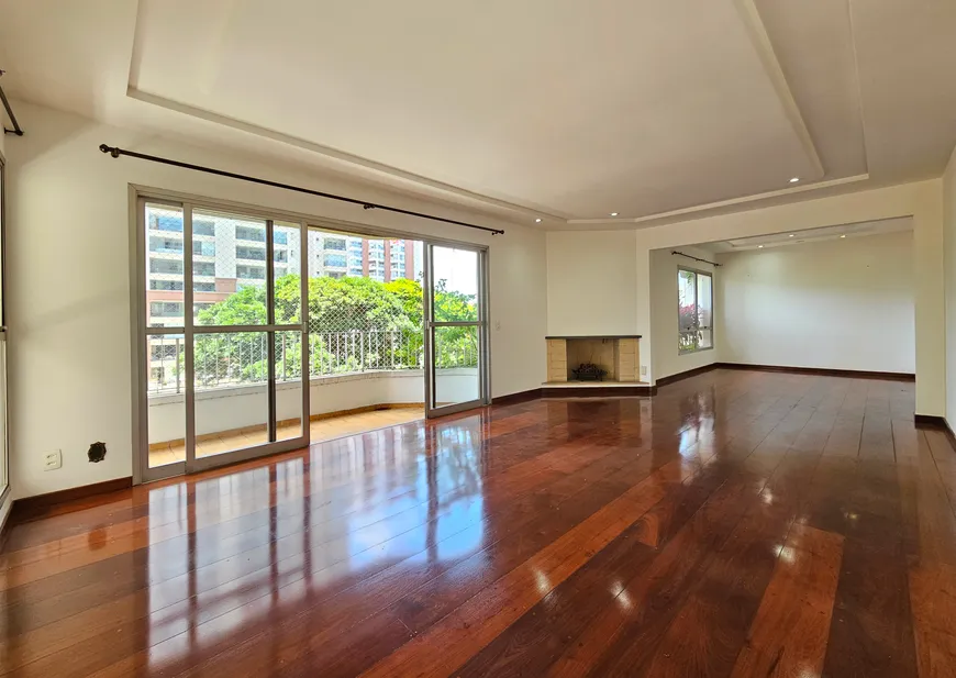 Foto 1 de Apartamento com 4 Quartos para alugar, 208m² em Paraíso, São Paulo