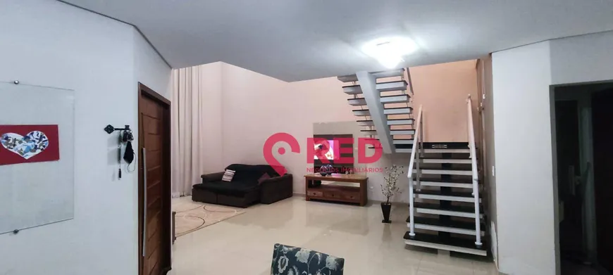 Foto 1 de Casa de Condomínio com 3 Quartos à venda, 220m² em Ibiti Royal Park, Sorocaba