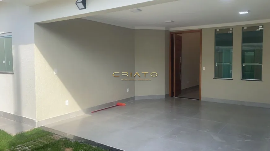 Foto 1 de Casa com 3 Quartos à venda, 130m² em Jardim Italia, Anápolis