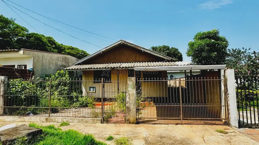 Foto 1 de Casa com 2 Quartos à venda, 85m² em Vila Morangueira, Maringá