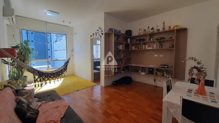 Foto 1 de Apartamento com 3 Quartos à venda, 95m² em Laranjeiras, Rio de Janeiro