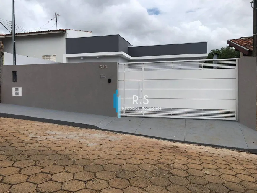 Foto 1 de Casa com 3 Quartos à venda, 250m² em Jardim São Paulo, Avaré