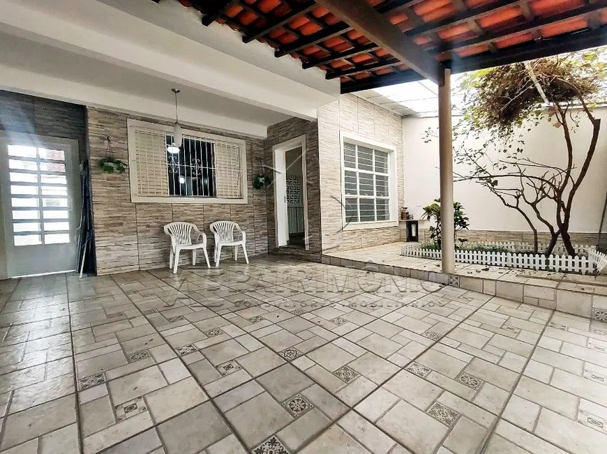 Foto 1 de Casa com 3 Quartos à venda, 130m² em Jardim Santa Rosalia, Sorocaba