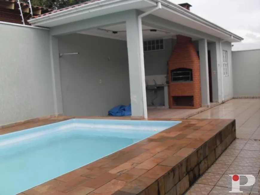 Foto 1 de Casa com 3 Quartos à venda, 233m² em Cidade Jardim, Rio Claro