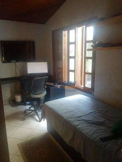 Foto 1 de Casa de Condomínio com 2 Quartos à venda, 150m² em Parque Maria Domitila, São Paulo