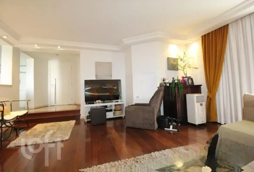 Foto 1 de Apartamento com 4 Quartos à venda, 180m² em Indianópolis, São Paulo