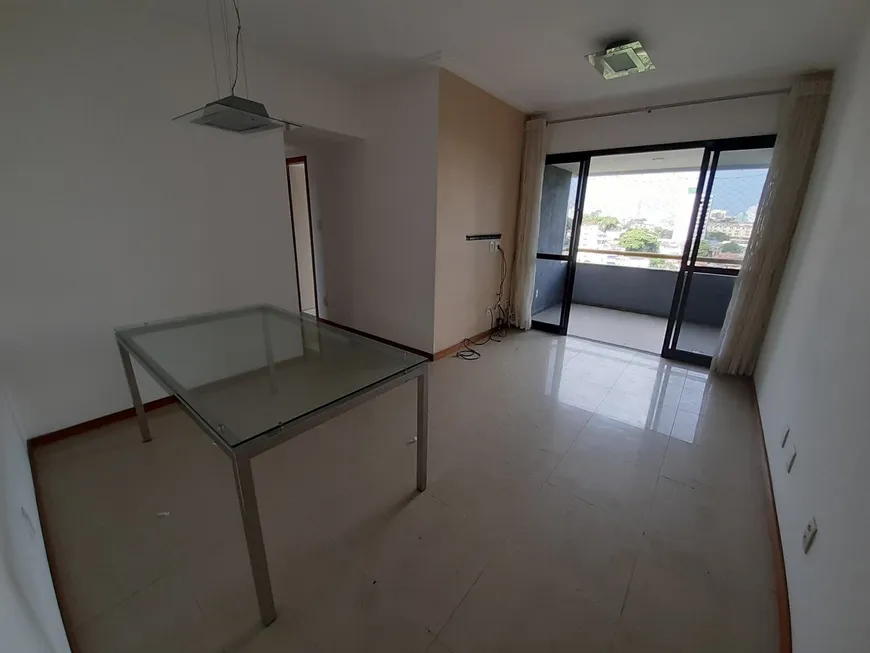 Foto 1 de Apartamento com 3 Quartos à venda, 90m² em Candeal, Salvador