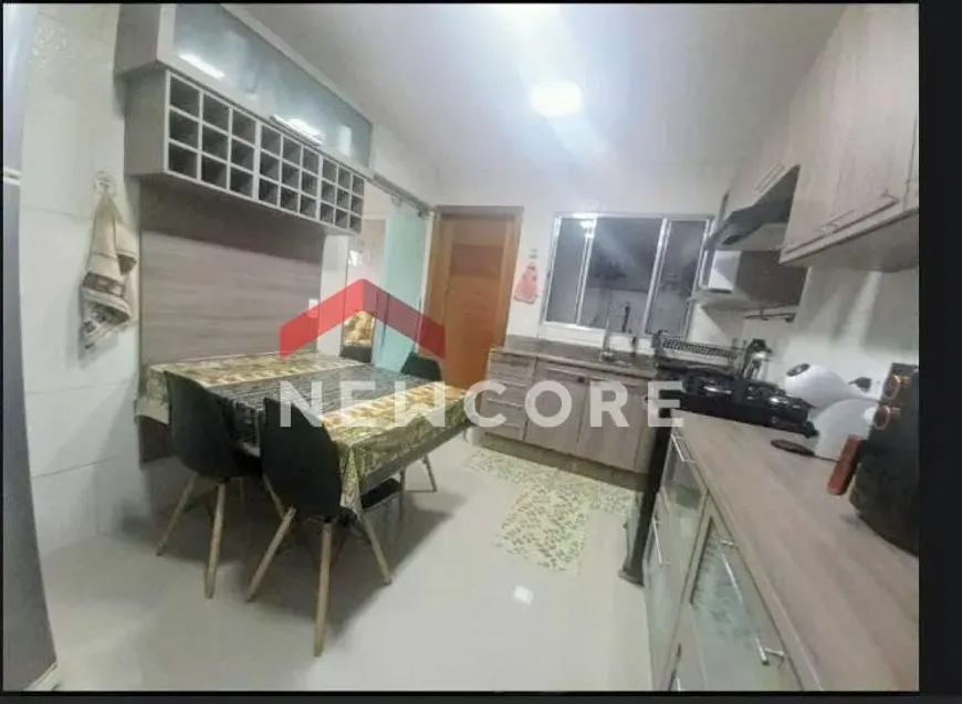 Foto 1 de Casa de Condomínio com 2 Quartos à venda, 84m² em Itaquera, São Paulo