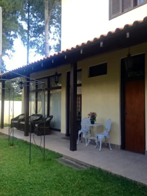 Foto 1 de Casa de Condomínio com 3 Quartos à venda, 430m² em Residencial Morada dos Lagos, Barueri