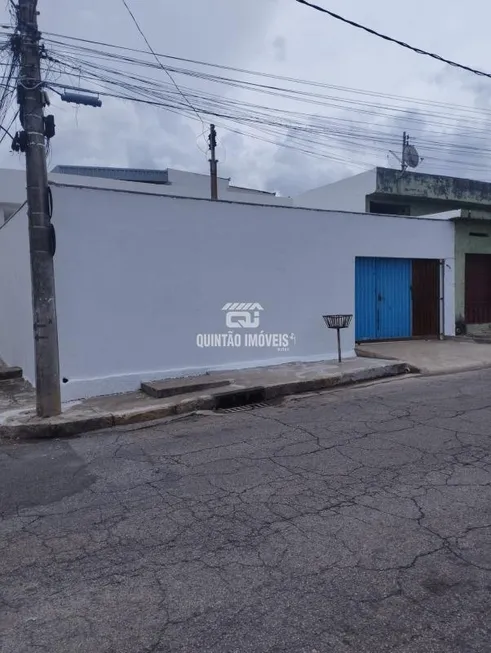 Foto 1 de Casa com 4 Quartos à venda, 129m² em Bernardo Monteiro, Contagem