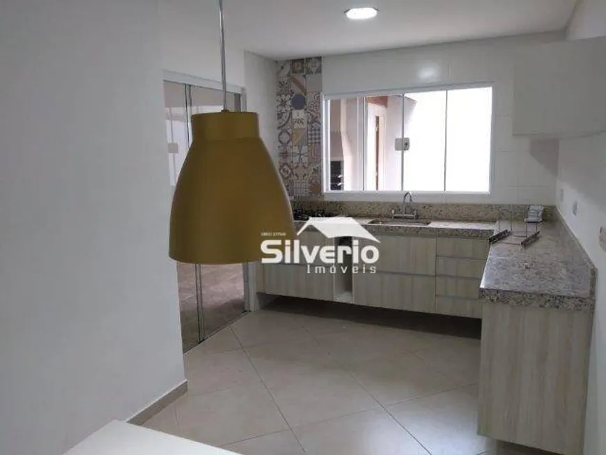 Foto 1 de Casa com 2 Quartos à venda, 65m² em Jardim Santa Júlia, São José dos Campos